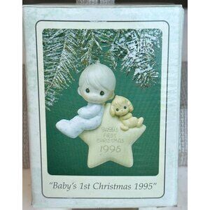 VINTAGE Enesco Corporation Precious Moments Baby's 1st Christmas 1995 Ornament